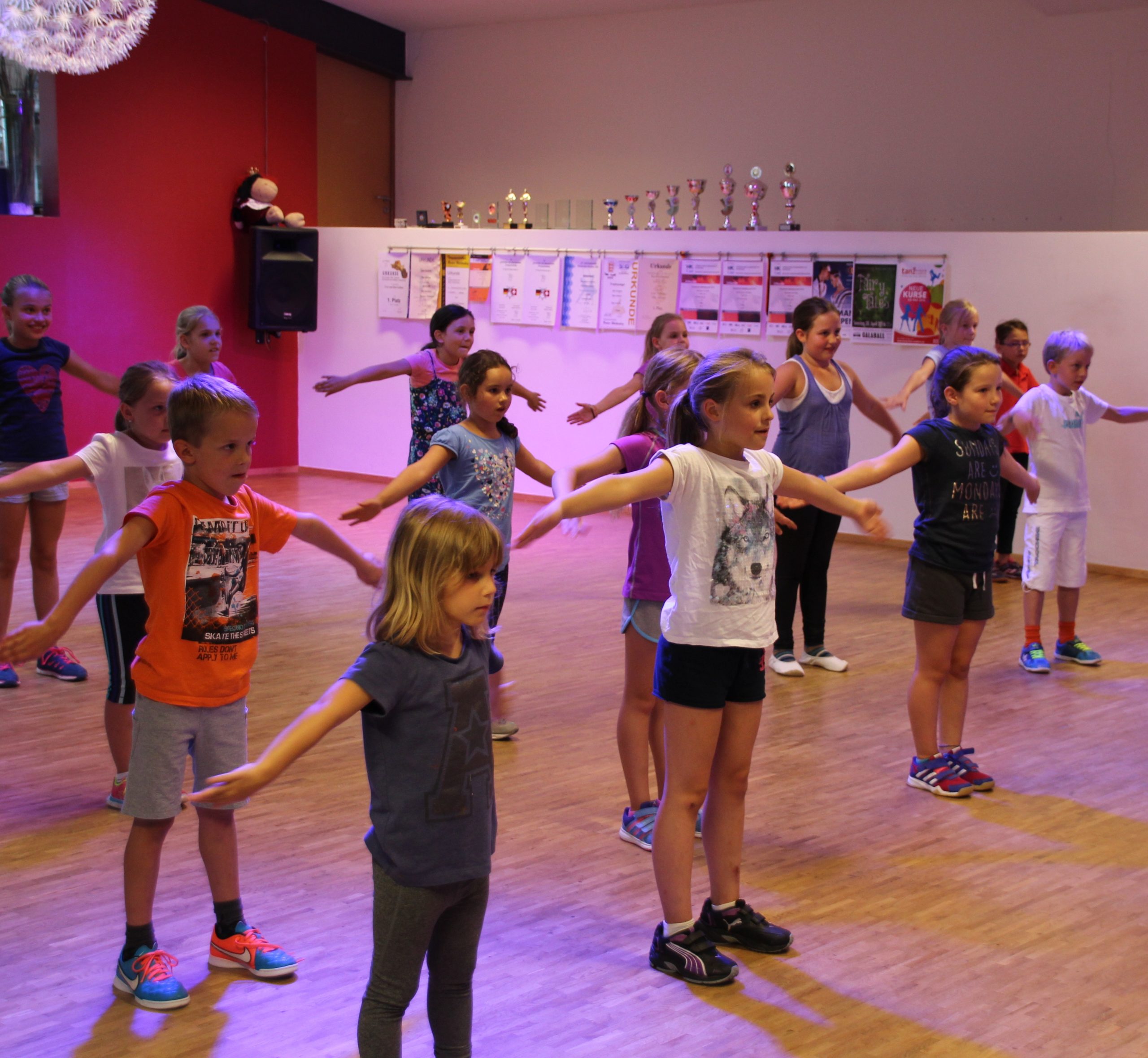 Sporty Dance Kids