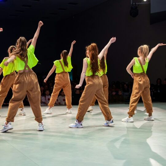 Hip Hop 12+ Do 17:30 | fortlaufend